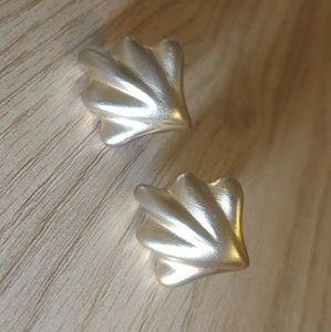 Shell Earrings